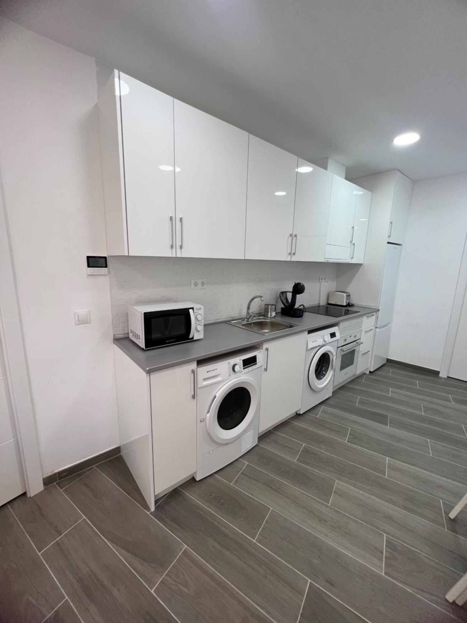 Apartamentos Montalvo Metropolis D Torremolinos Exteriör bild